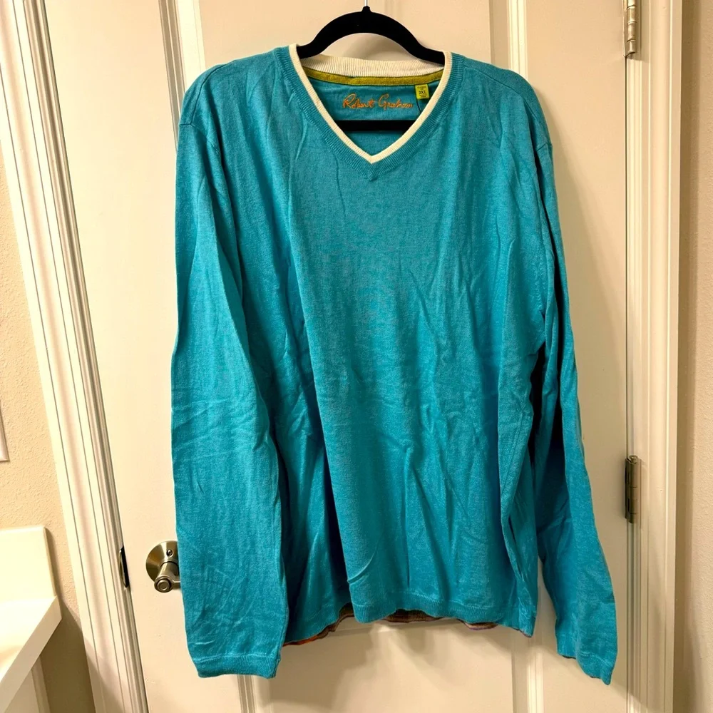 Robert Graham Sweater NWT - Picture 1 of 3